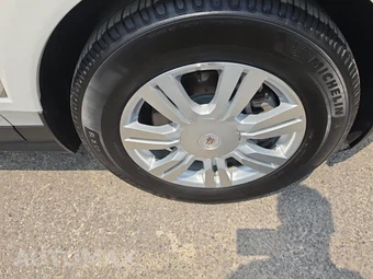 2010 Cadillac SRX Luxury Collection 1SB – miniatura 9