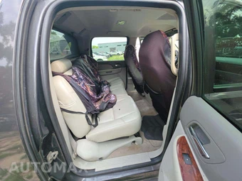 2010 Chevrolet Avalanche LT Crew Cab Short Bed 1LT – miniatura 16
