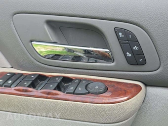 2010 Chevrolet Avalanche LT Crew Cab Short Bed 1LT – miniatura 43