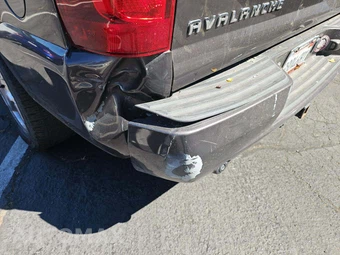 2010 Chevrolet Avalanche LT Crew Cab Short Bed 1LT - miniatura 35