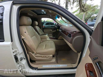 2010 Chevrolet Avalanche LTZ Crew Cab Short Bed 1LZ - miniatura 18