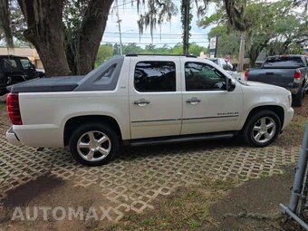 2010 Chevrolet Avalanche LTZ Crew Cab Short Bed 1LZ - miniatura 4