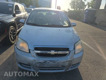 2010 Chevrolet Aveo LT Sedan 1LT - miniatura 2