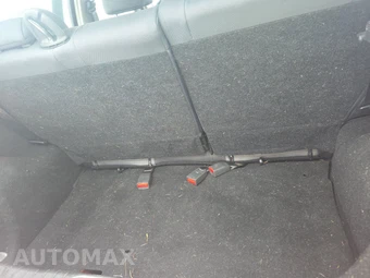2010 Chevrolet Aveo5 LS Hatchback 1LS – miniatura 16