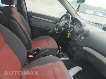 2010 Chevrolet Aveo5 LS Hatchback 1LS – miniatura 8