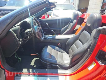 2010 Chevrolet Corvette Z16 Grand Sport Convertible 3LT - miniatura 3