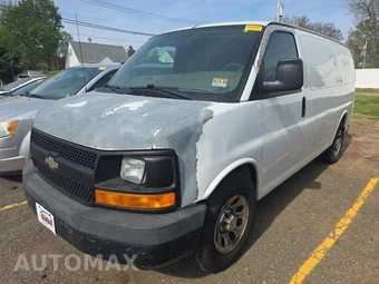 2010 Chevrolet Express 1500 Cargo Van 1WT 135.0" WB