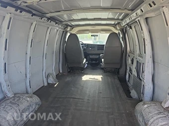 2010 Chevrolet Express 1500 Cargo Van 1WT 135.0" WB – miniatura 19