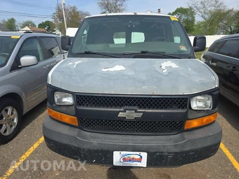 2010 Chevrolet Express 1500 Cargo Van 1WT 135.0" WB – miniatura 2