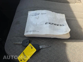 2010 Chevrolet Express 1500 Cargo Van 1WT 135.0" WB – miniatura 21