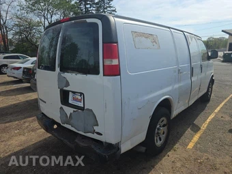 2010 Chevrolet Express 1500 Cargo Van 1WT 135.0" WB – miniatura 4