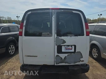 2010 Chevrolet Express 1500 Cargo Van 1WT 135.0" WB – miniatura 5
