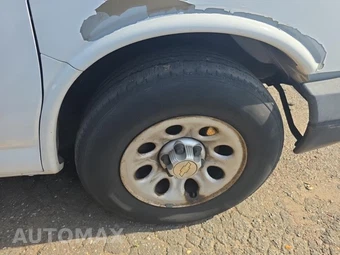 2010 Chevrolet Express 1500 Cargo Van 1WT 135.0" WB – miniatura 9