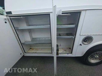 2010 Chevrolet Express 3500 Cutaway 1WT - miniatura 28