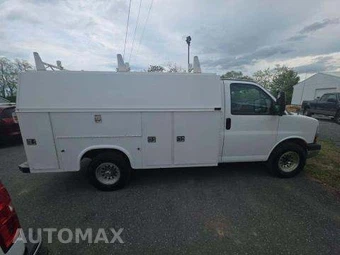 2010 Chevrolet Express 3500 Cutaway 1WT - miniatura 4