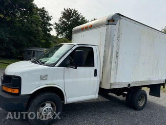2010 Chevrolet Express 3500 Cutaway 1WT DRW - miniatura 8