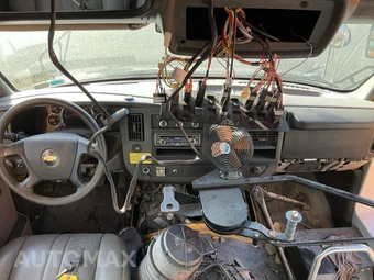 2010 Chevrolet Express 3500 Cutaway 1WT DRW – miniatura 7