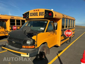 2010 Chevrolet Express 3500 Cutaway 1WT DRW – miniatura 10