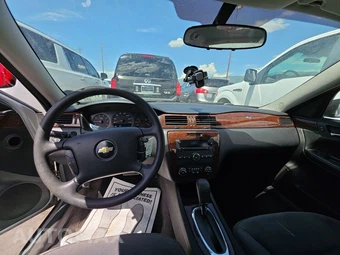 2010 Chevrolet Impala LS 1LS – miniatura 11