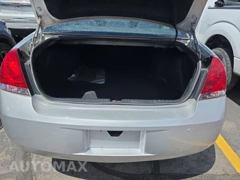 2010 Chevrolet Impala LS 1LS – miniatura 16