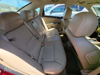2010 Chevrolet Impala LT 1LT – miniatura 16