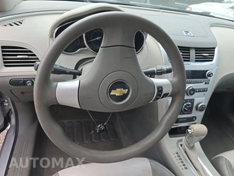 2010 Chevrolet Malibu LS 1LS – miniatura 10