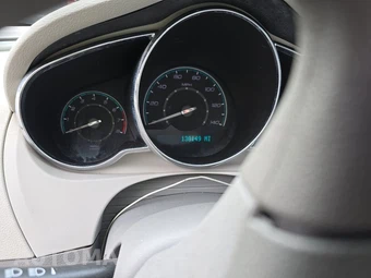 2010 Chevrolet Malibu LS 1LS – miniatura 12