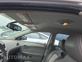2010 Chevrolet Malibu LS 1LS – miniatura 17