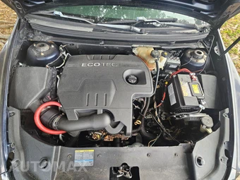 2010 Chevrolet Malibu LT 1LT – miniatura 7