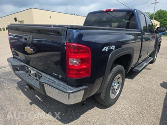 2010 Chevrolet Silverado 1500 LT Extended Cab Medium Bed 1LT w/Rear Doors – miniatura 3