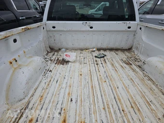 2010 Chevrolet Silverado 1500 WT Extended Cab Medium Bed 1WT w/Rear Doors – miniatura 16