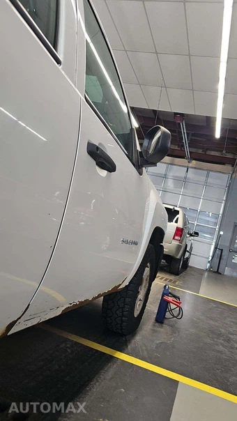 2010 Chevrolet Silverado 1500 WT Extended Cab Medium Bed 1WT w/Rear Doors – miniatura 31