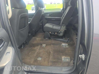 2010 Chevrolet Suburban 1500 LS 1LS - miniatura 13