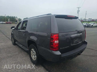 2010 Chevrolet Suburban 1500 LS 1LS - miniatura 2