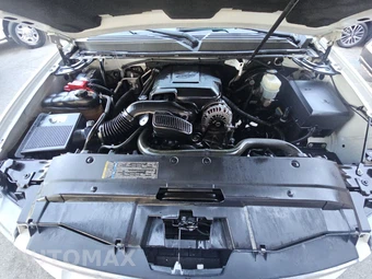 2010 Chevrolet Suburban 1500 LS 1LS – miniatura 17