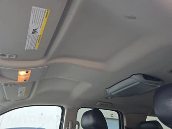 2010 Chevrolet Suburban 1500 LT 1LT - miniatura 21