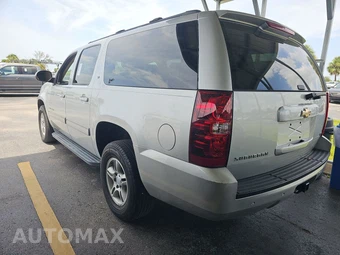 2010 Chevrolet Suburban 1500 LT 1LT - miniatura 6