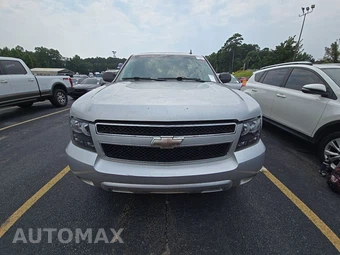 2010 Chevrolet Suburban 1500 LT 1LT - miniatura 2