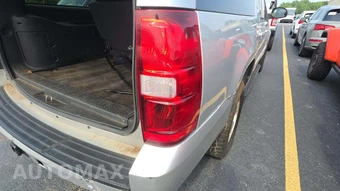 2010 Chevrolet Suburban 1500 LT 1LT - miniatura 32