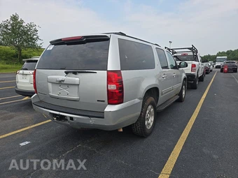 2010 Chevrolet Suburban 1500 LT 1LT - miniatura 4