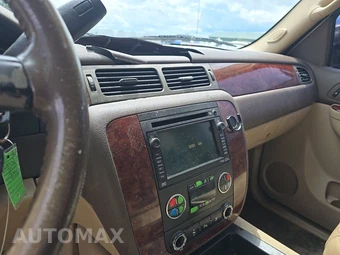 2010 Chevrolet Tahoe LT 1LT – miniatura 11