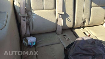 2010 Chevrolet Tahoe LT 1LT – miniatura 25