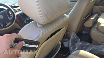 2010 Chevrolet Tahoe LT 1LT – miniatura 30