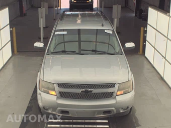 2010 Chevrolet Tahoe LT 1LT – miniatura 2
