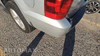 2010 Chevrolet Tahoe LT 1LT – miniatura 32