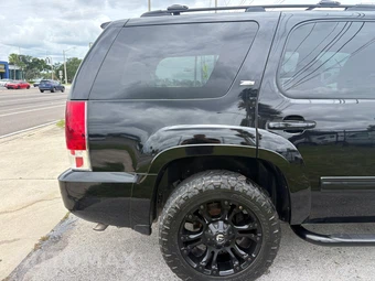 2010 Chevrolet Tahoe LT 1LT - miniatura 17