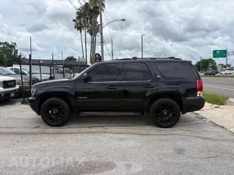 2010 Chevrolet Tahoe LT 1LT - miniatura 2
