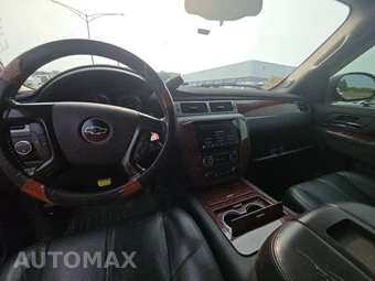 2010 Chevrolet Tahoe LT 1LT – miniatura 11