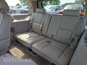 2010 Chevrolet Tahoe LTZ 1LZ - miniatura 11