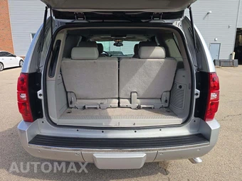 2010 Chevrolet Tahoe LTZ 1LZ - miniatura 12